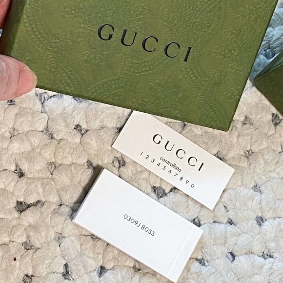 GUCCI Wallet Gift Box 4pc Card Set NEW! Limited Edition jewelry accessories RARE - Picture 5 of 5